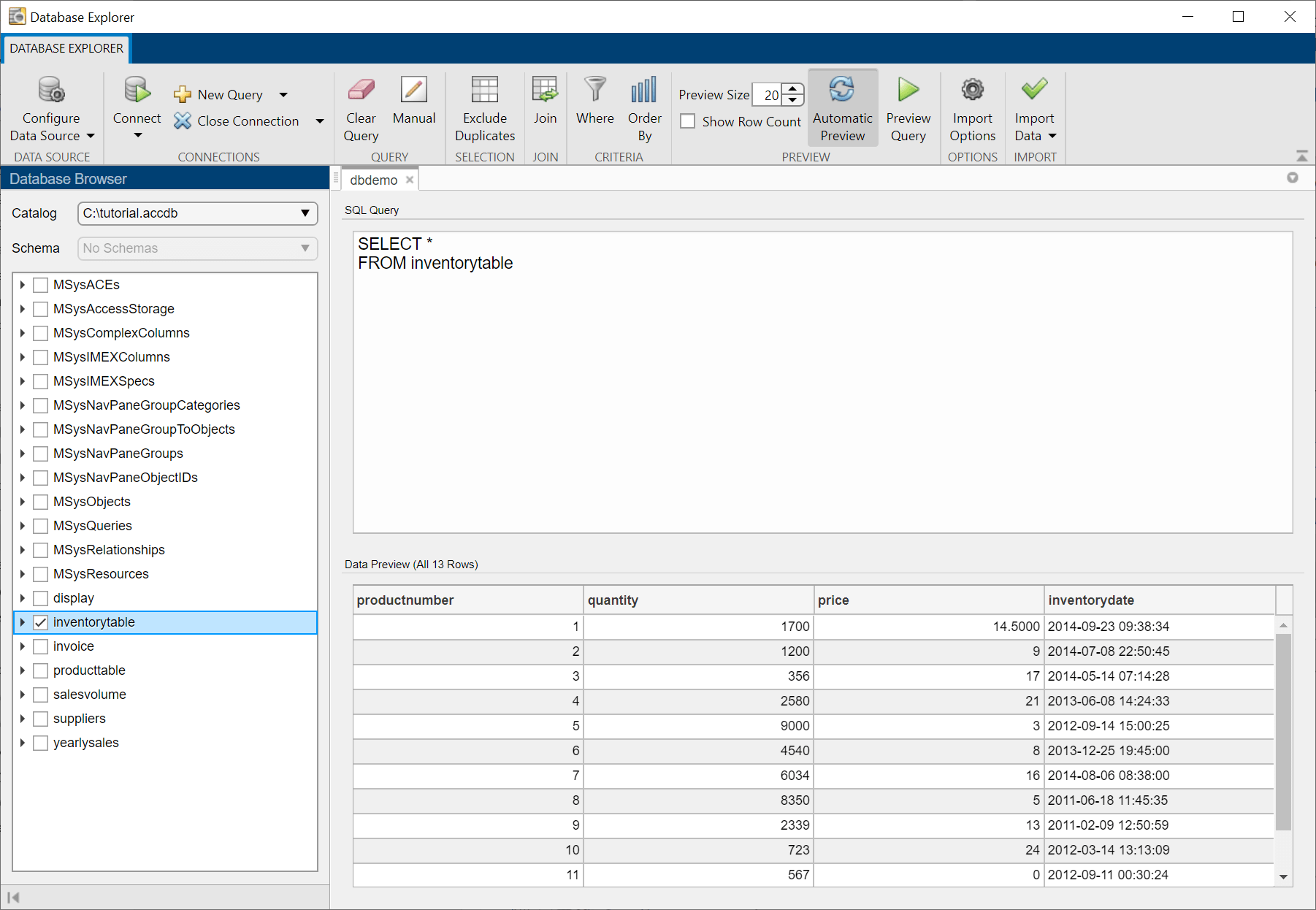 “数据库浏览器”窗格显示了“数据库资源管理器”应用程序中选中的表inventoryTable。“SQL查询”窗格显示了用于选择表中所有数据的SQL SELECT语句。“数据预览”窗格显示表中所有13行的所有数据。